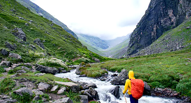 hampta pass in manali