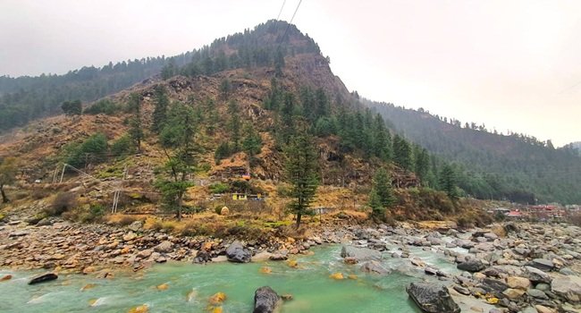 kasol camp view