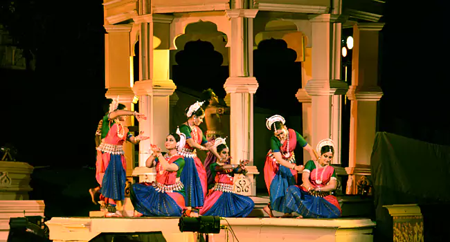 khajuraho dancing festival