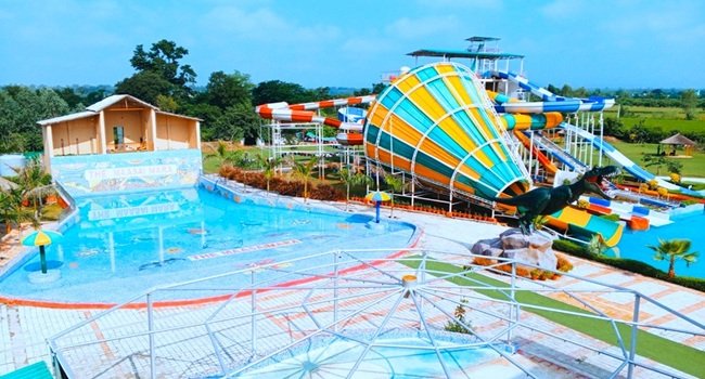maasai mara resort in jim corbett full view