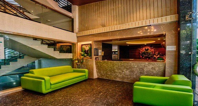 regal sands by welcome goa, lobby setting ara