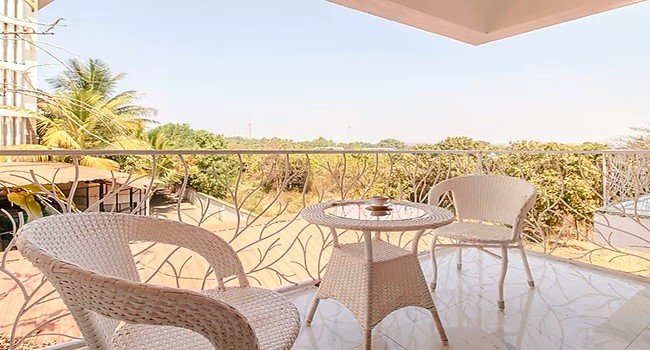 the mayfield resort, anjuna   vagator , balconoy view