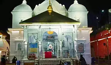 attend the evening ganga aarti at gangotri uttarakhand