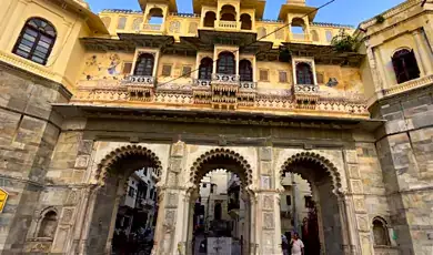bagore ki haveli