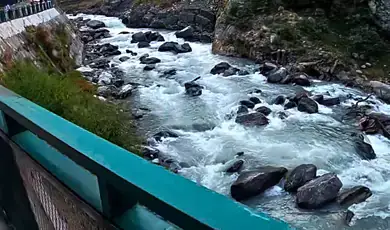 take a holy dip in sonprayag