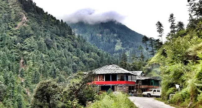 tirthan valley min